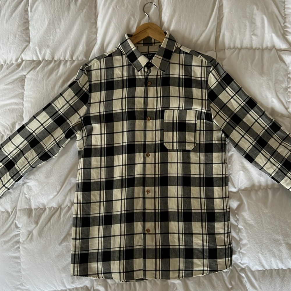 APC Men’s M Cotton & Linen blend button down shirt EUC